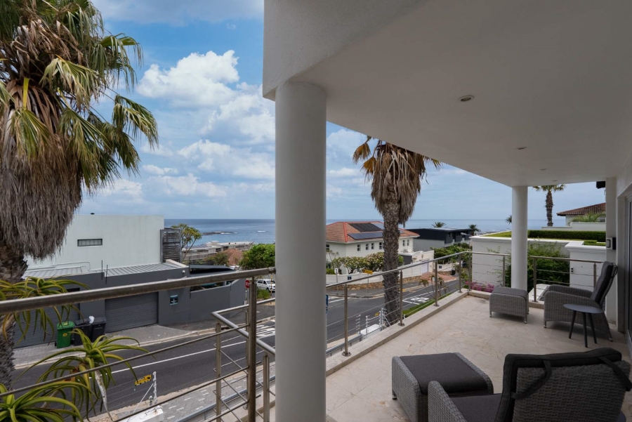 4 Bedroom Property for Sale in Camps Bay Western Cape